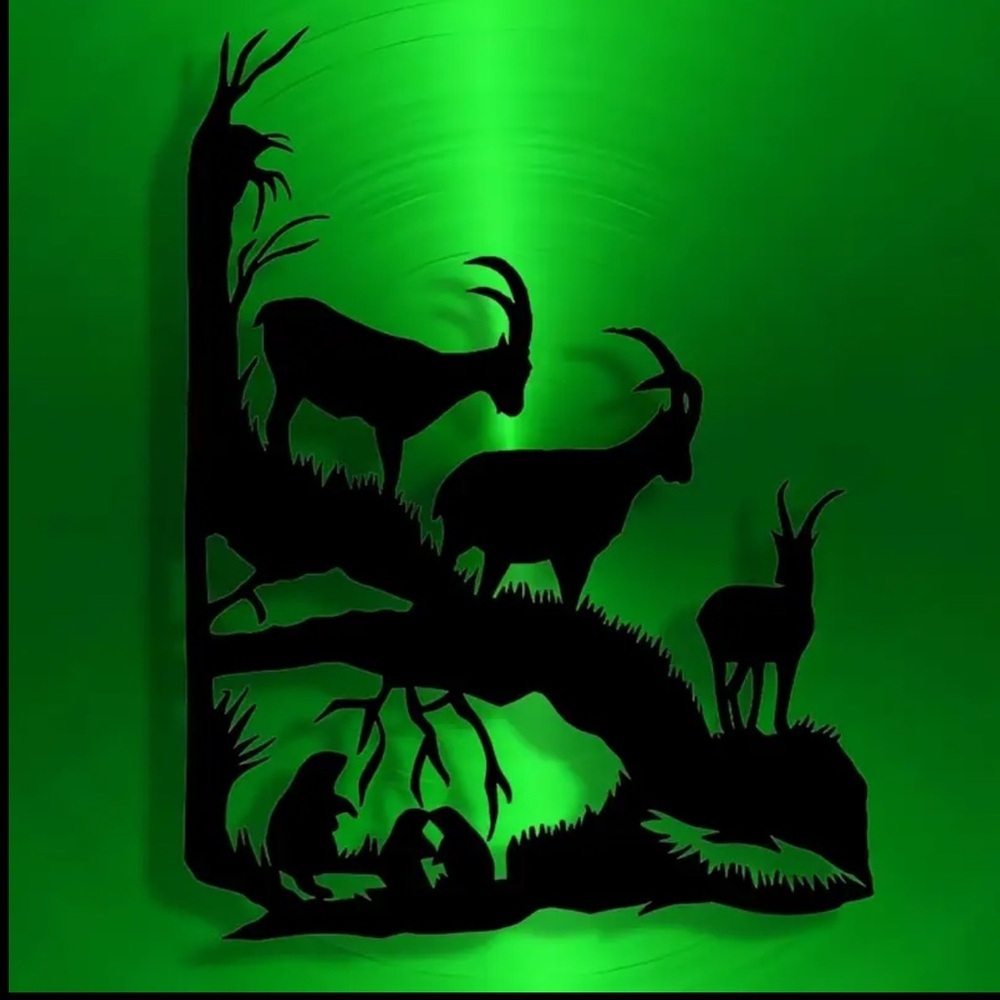 Black Metal Wall Art Decor - Picture 3 of 9